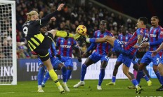 开云体育视频直播-曼城惨遭淘汰，欧冠梦碎半决赛之门