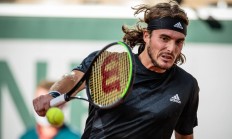 开云体育在线-包含世界网球队鏖战法国网球队，西西帕斯爆发神勇的词条