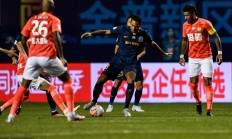 开云官网-包含广州德比：恒大战胜富力，守住榜首位置的词条