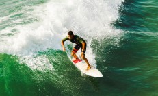 开云体育平台APP-哈利伯顿关键战不手软，马刺节奏掌控雄鹿，新势力如何改写联盟格局？