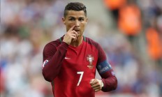 开云平台-当大场面先生塔图姆遇上勇士与开拓者的战场