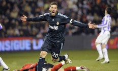 开云下载-温网完胜拉沃尔杯，辛纳统治全场，定义网球新时代的唯一性