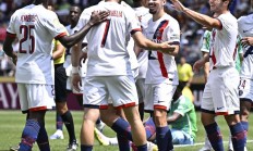 开云体育登录-包含巴黎险胜乌拉圭，阿尔巴统治全场的词条