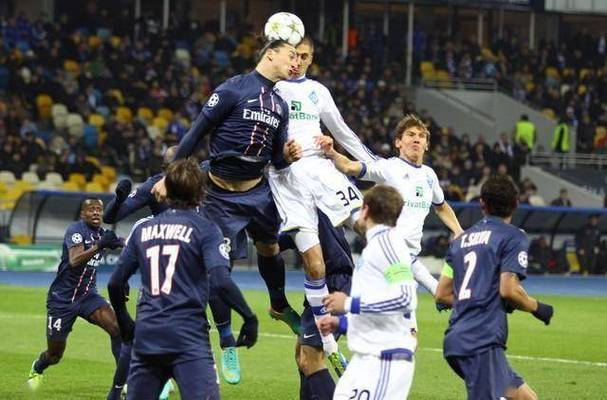 里尔客场击败对手,勇往直前 里尔客场击败对手,勇往直前