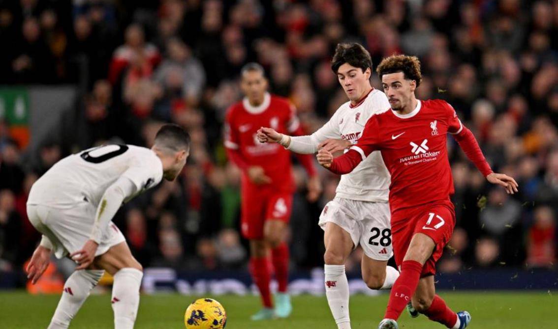 利物浦遭遇竞争，一场平局苦战
