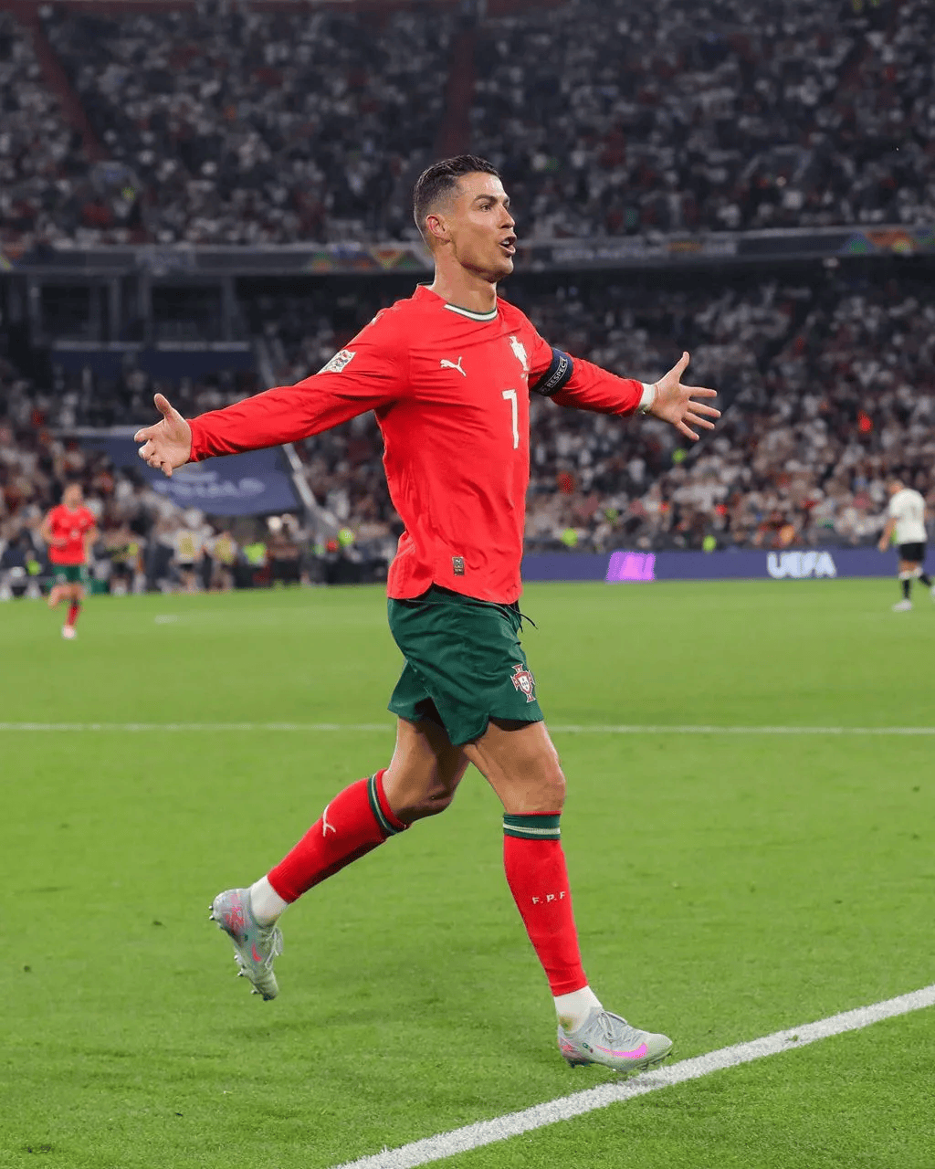 葡萄牙战胜德国，展现实力跻身前四的简单介绍