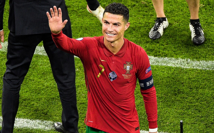 包含中国队完胜葡萄牙队，奥恰洛夫惊艳四座的词条