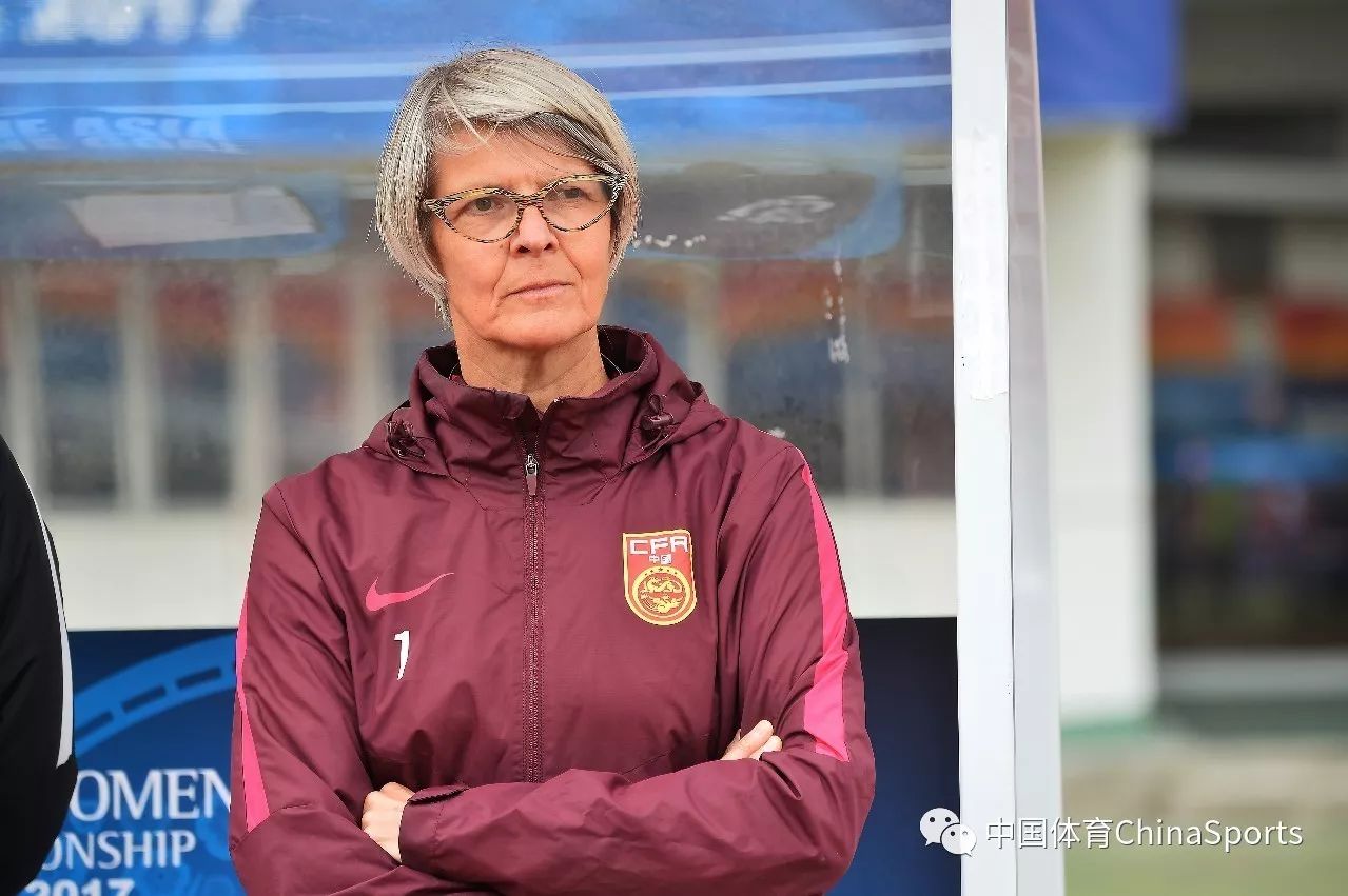 关于泰国羽毛球队轻取法国羽毛球队，马琳制霸全场的信息