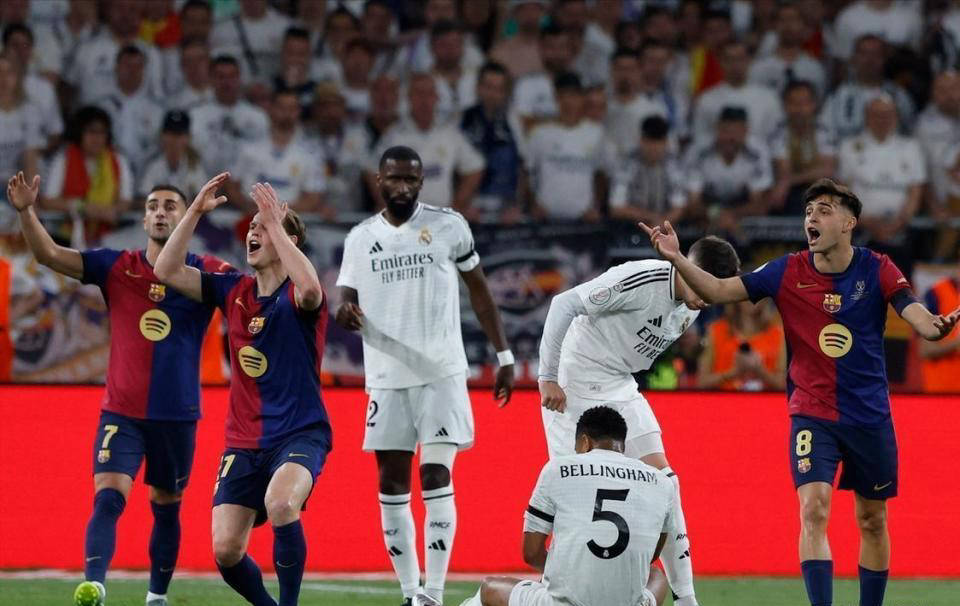 西班牙完胜国际米兰,费兰·托雷斯送出助攻的简单介绍 西班牙完胜国际米兰,费兰·托雷斯送出助攻的简单介绍