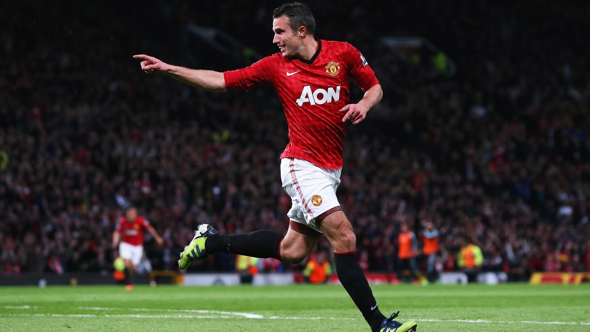 蓝军风暴席卷圣西罗，哈弗茨领衔，切尔西战术碾压AC米兰